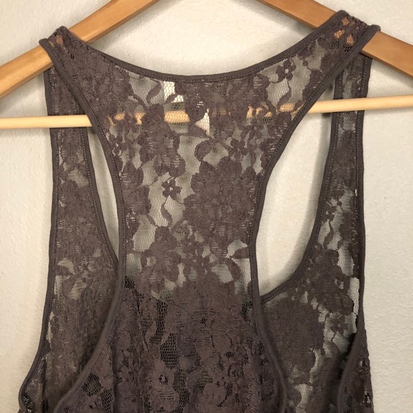 Lace Razorback tank: 2005 is calling! - Picture 1 of 4